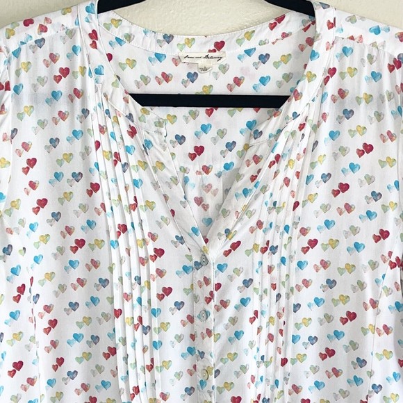 Jane Delancy Shirt Top Size L Hearts Print Long Sleeves Buttoned Comfy Colorful - Picture 1 of 7